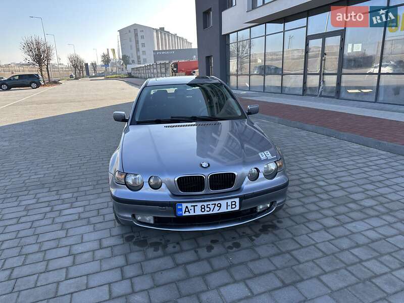 BMW 3 Series 2004