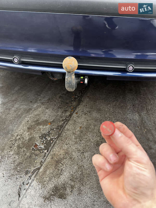 Седан BMW 3 Series 2001 в Днепре