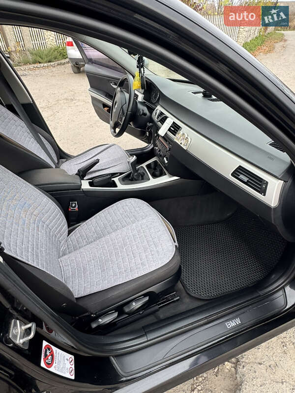 Универсал BMW 3 Series 2011 в Кременце фото 19 Универсал BMW 3 Series 2011 в Кременце