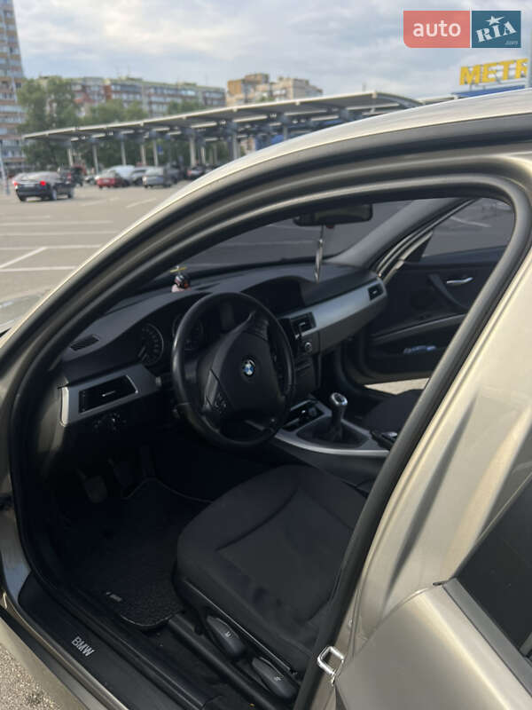 Седан BMW 3 Series 2007 в Киеве фото 20 Седан BMW 3 Series 2007 в Киеве