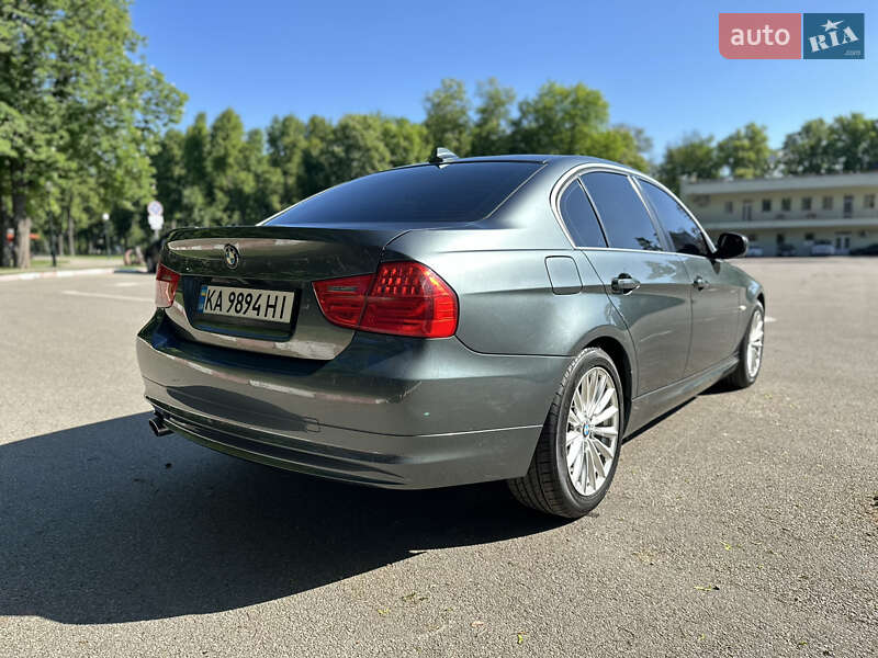 Седан BMW 3 Series 2010 в Харькове фото 23 Седан BMW 3 Series 2010 в Харькове
