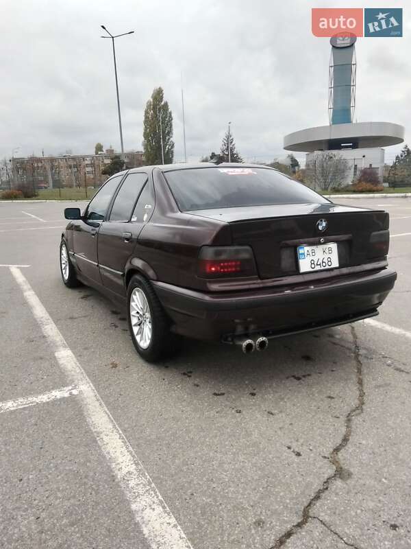 Седан BMW 3 Series 1991 в Харькове фото 5 Седан BMW 3 Series 1991 в Харькове