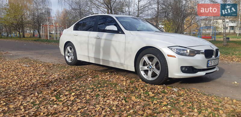 Седан BMW 3 Series 2013 в Корюковке