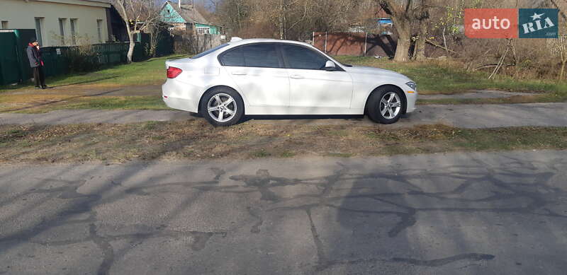 Седан BMW 3 Series 2013 в Корюковке