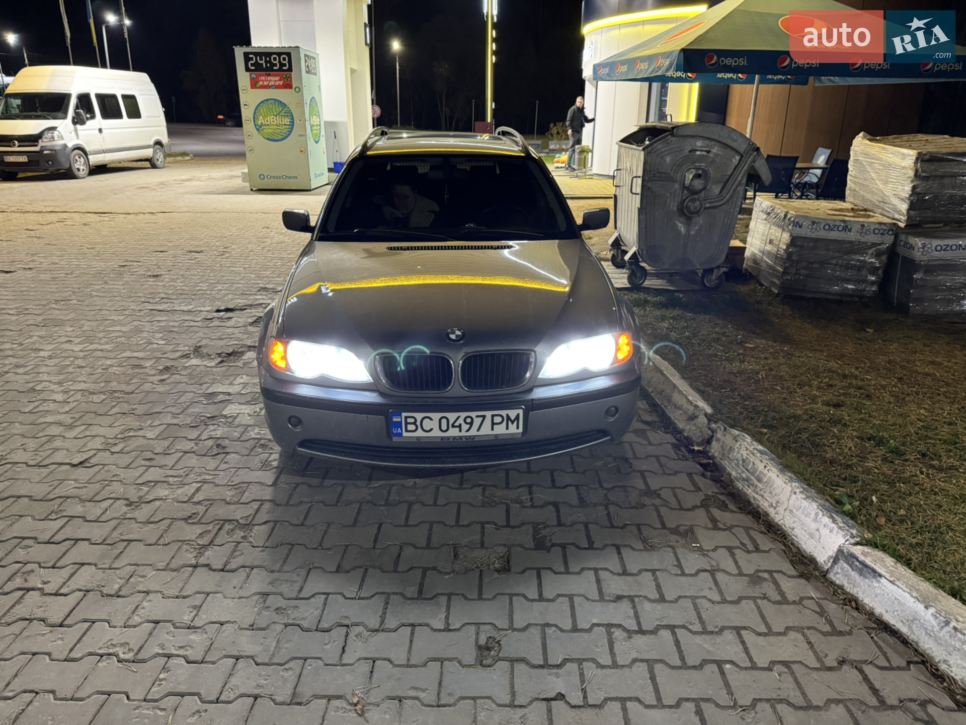 BMW 3 Series 2005 VIN WBAEX31080PP67049 фото оголошення 3 з 68