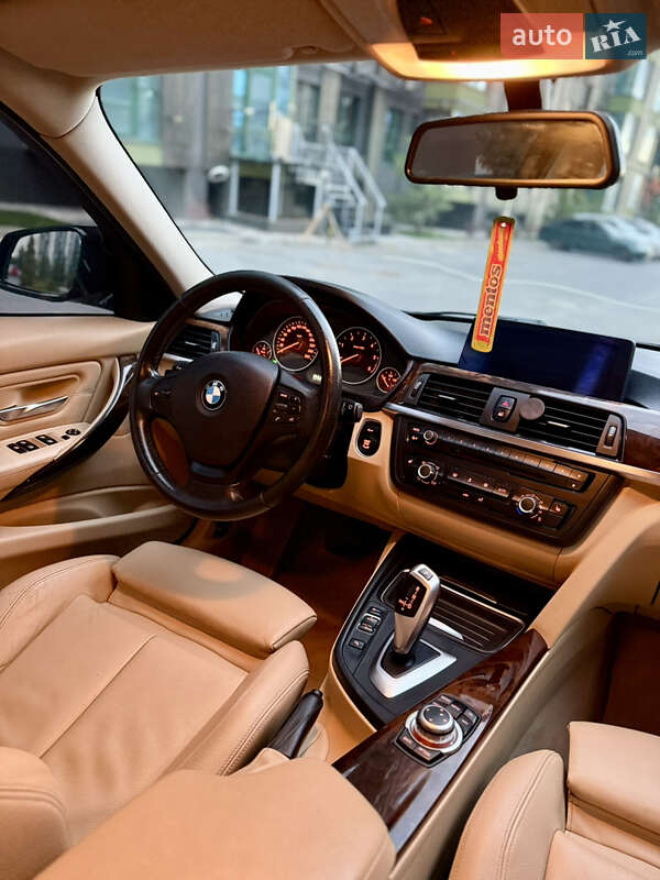 Седан BMW 3 Series 2012 в Києві