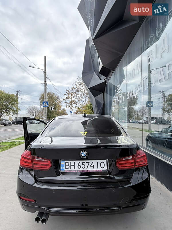 Седан BMW 3 Series 2013 в Одессе