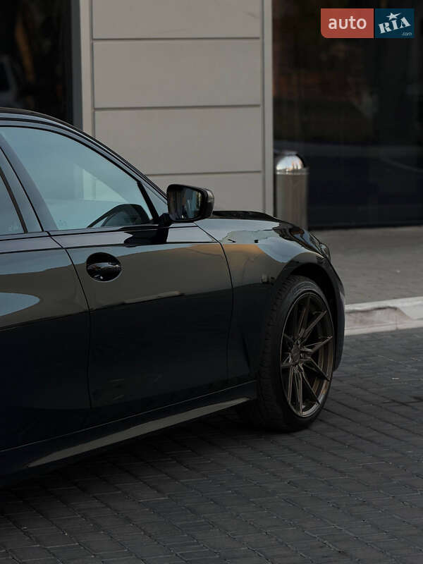 Седан BMW 3 Series 2019 в Одессе