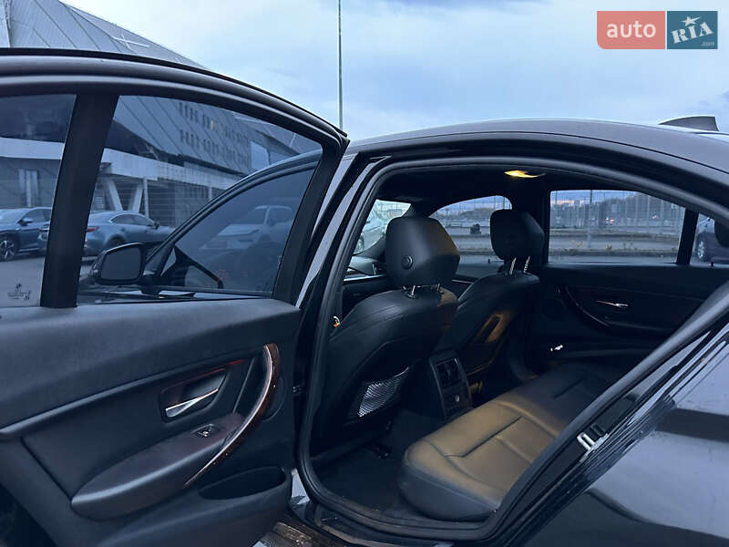 Седан BMW 3 Series 2015 в Львове фото 14 Седан BMW 3 Series 2015 в Львове
