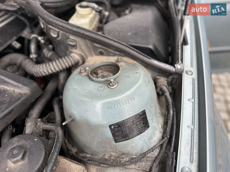 Седан BMW 3 Series 2002 в Львове фото 41 Седан BMW 3 Series 2002 в Львове