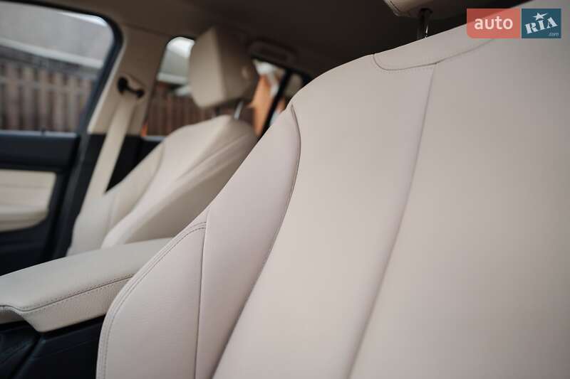 Универсал BMW 3 Series 2017 в Полтаве