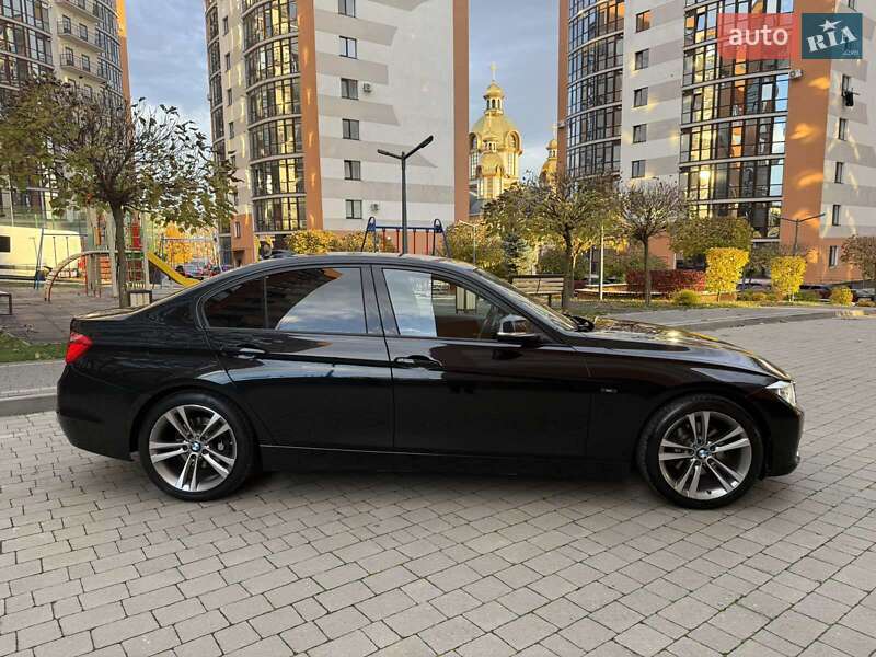 Седан BMW 3 Series 2015 в Ивано-Франковске