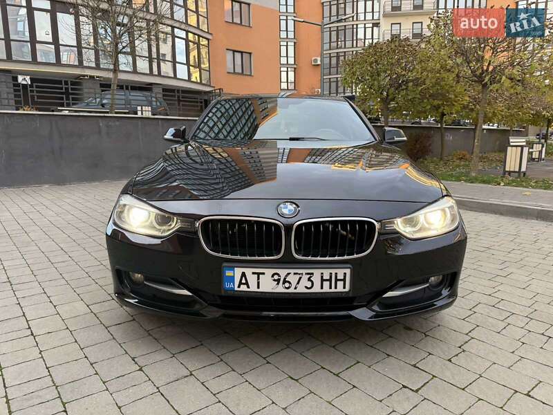 Седан BMW 3 Series 2015 в Ивано-Франковске