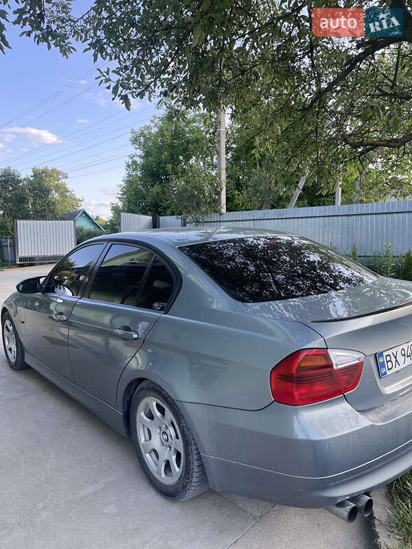 Седан BMW 3 Series 2005 в Каменец-Подольском