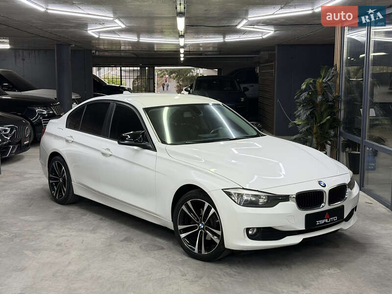 BMW 3 Series 2012