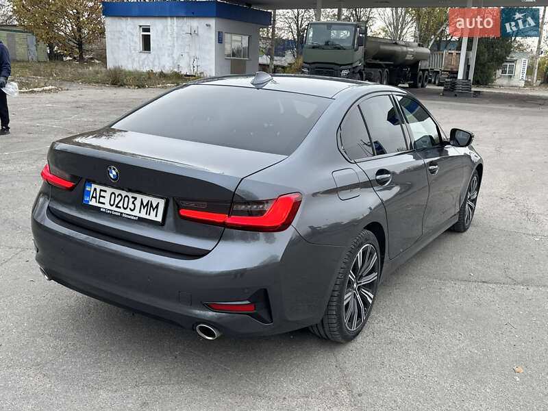 Седан BMW 3 Series 2019 в Днепре фото 3 Седан BMW 3 Series 2019 в Днепре