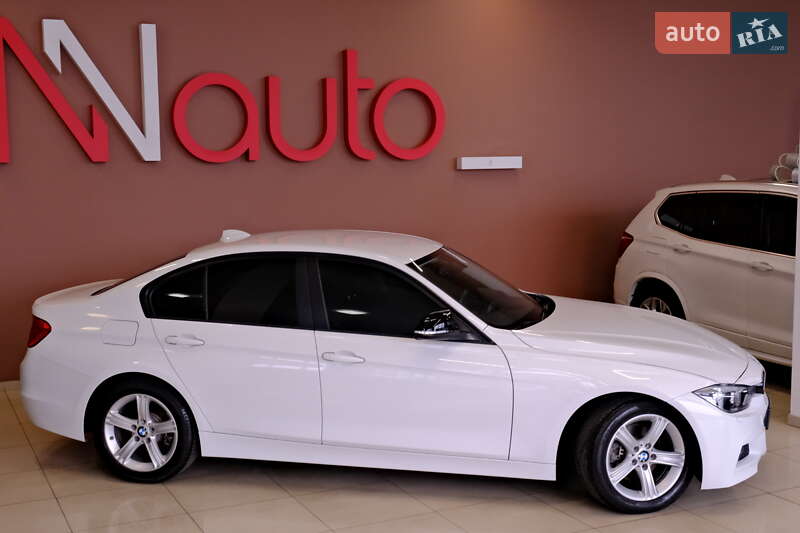 Седан BMW 3 Series 2013 в Одесі