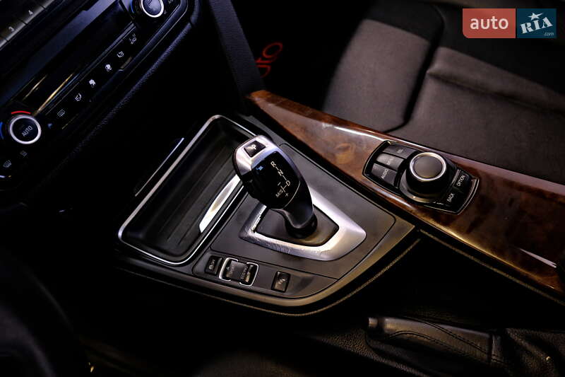 Седан BMW 3 Series 2013 в Одесі