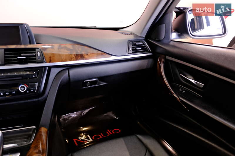 Седан BMW 3 Series 2013 в Одесі