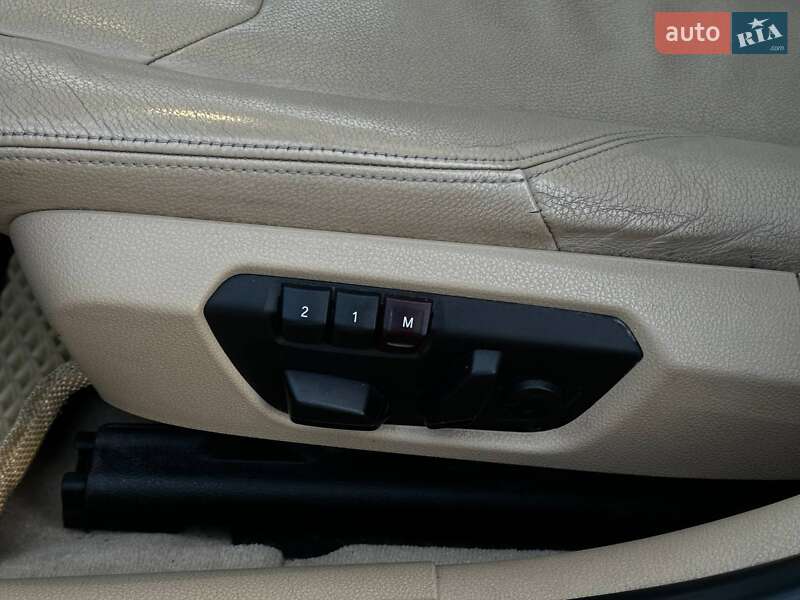 Седан BMW 3 Series 2014 в Харькове