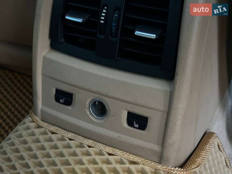 Седан BMW 3 Series 2014 в Харькове