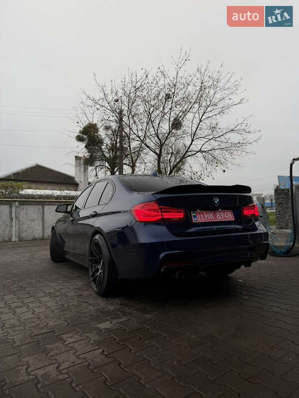 Седан BMW 3 Series 2016 в Житомире
