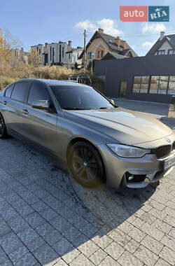 Седан BMW 3 Series 2015 в Львове