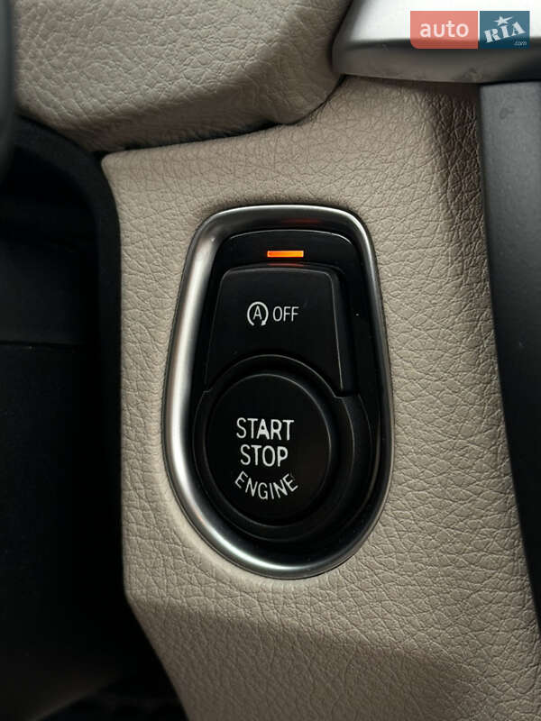 Седан BMW 3 Series 2012 в Киеве