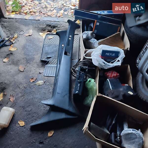 Седан BMW 3 Series 1995 в Умани