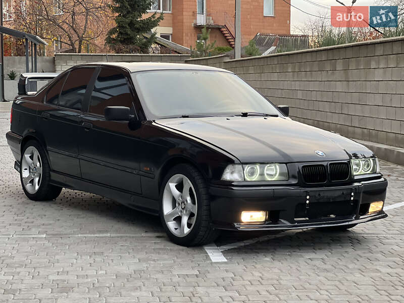 Седан BMW 3 Series 1996 в Ровно фото 2 Седан BMW 3 Series 1996 в Ровно