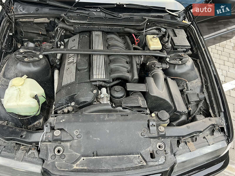 Седан BMW 3 Series 1996 в Ровно фото 7 Седан BMW 3 Series 1996 в Ровно