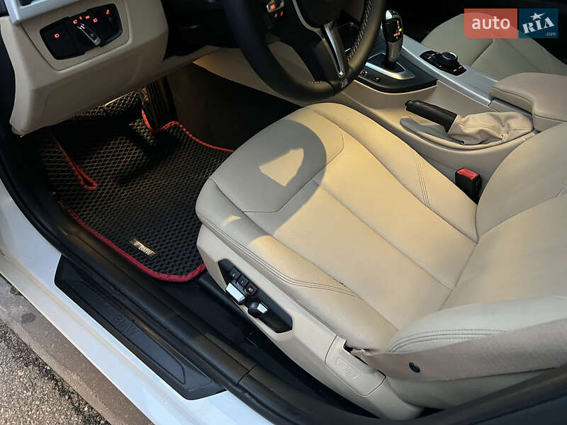 Седан BMW 3 Series 2017 в Вишневом фото 17 Седан BMW 3 Series 2017 в Вишневом