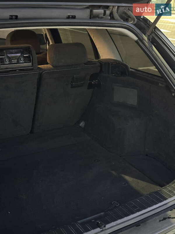 Универсал BMW 3 Series 2001 в Первомайске фото 12 Универсал BMW 3 Series 2001 в Первомайске