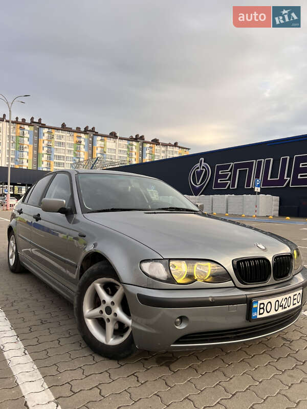 Седан BMW 3 Series 2003 в Ивано-Франковске