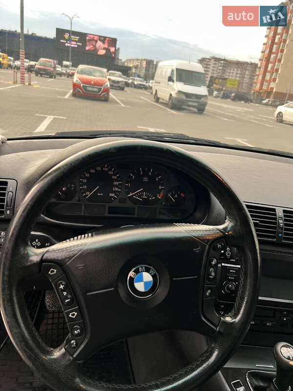 Седан BMW 3 Series 2003 в Ивано-Франковске