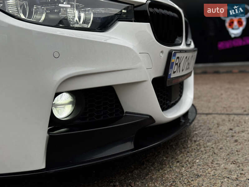 Седан BMW 3 Series 2013 в Житомире