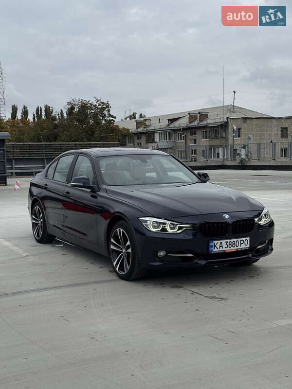 Седан BMW 3 Series 2014 в Киеве