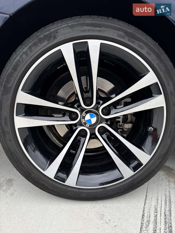 Седан BMW 3 Series 2014 в Киеве