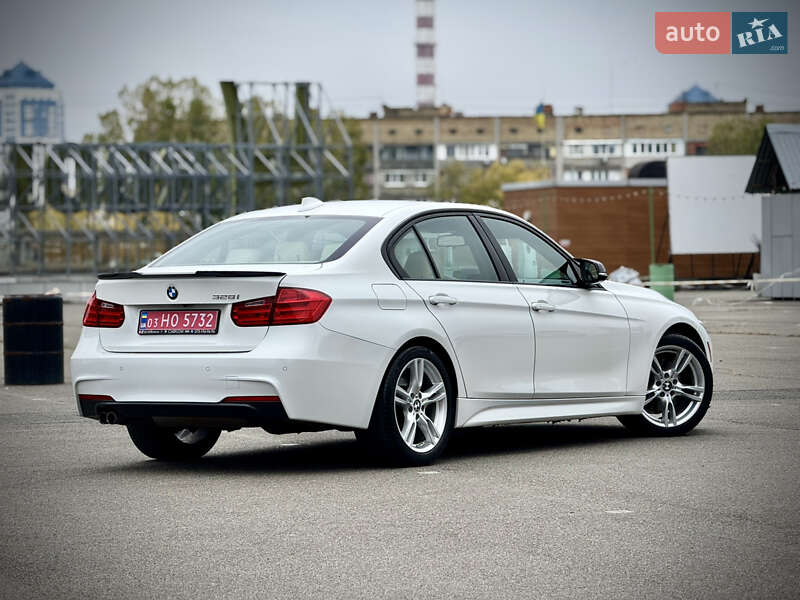 Седан BMW 3 Series 2014 в Киеве