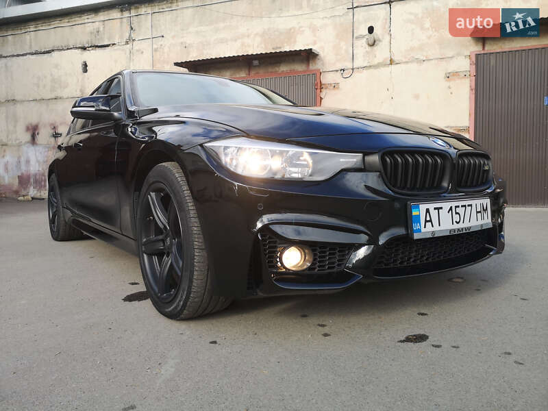 Седан BMW 3 Series 2013 в Калуше