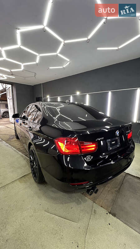 Седан BMW 3 Series 2012 в Львове