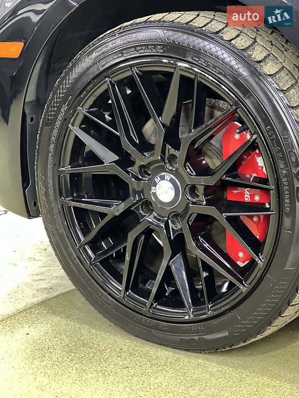 Седан BMW 3 Series 2012 в Львове