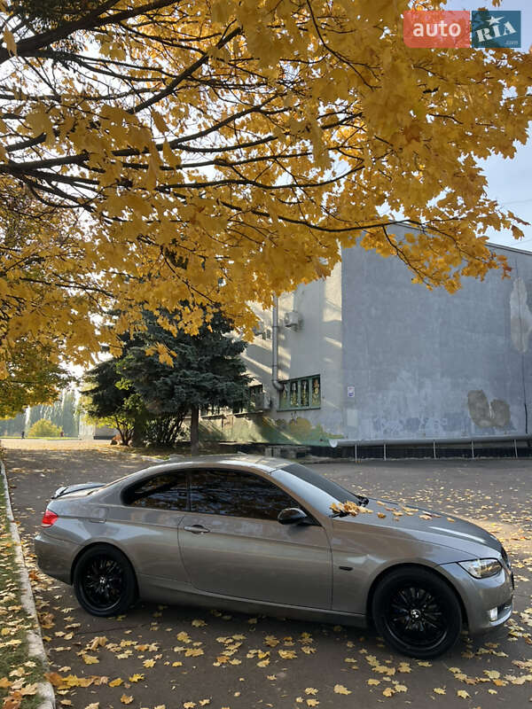 Купе BMW 3 Series 2008 в Ровно