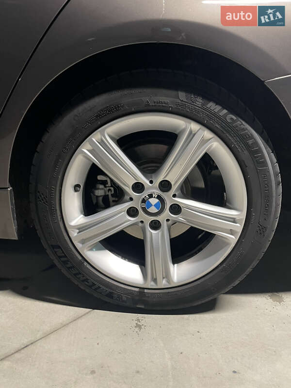 Седан BMW 3 Series 2013 в Киеве