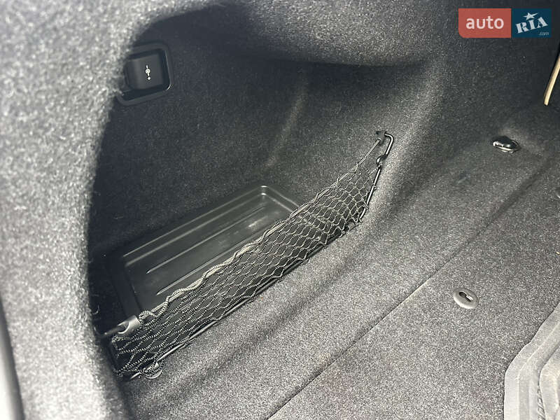 Седан BMW 3 Series 2013 в Виннице фото 41 Седан BMW 3 Series 2013 в Виннице