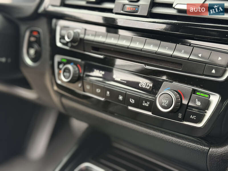 Седан BMW 3 Series 2017 в Ровно фото 26 Седан BMW 3 Series 2017 в Ровно