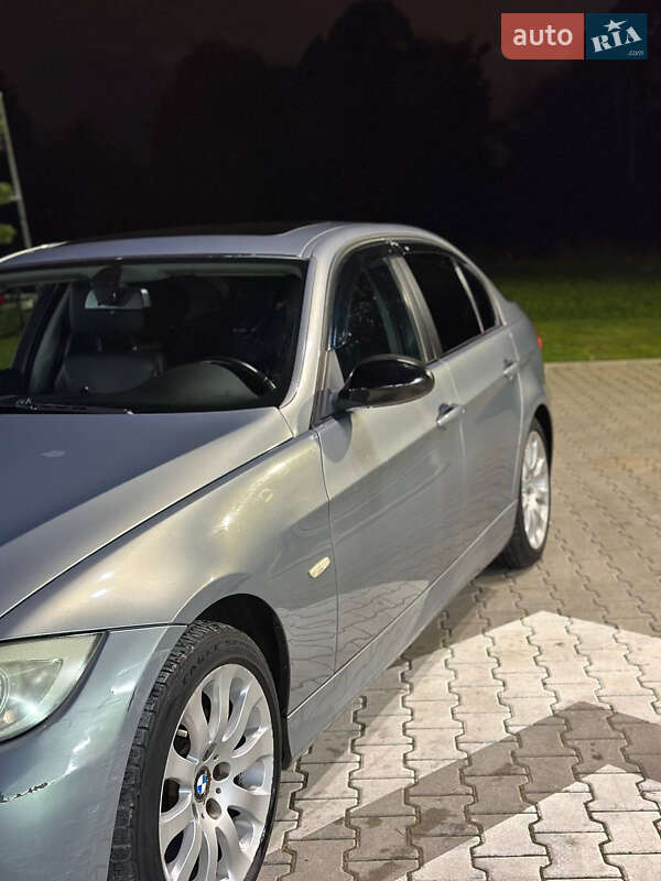 Седан BMW 3 Series 2006 в Умани