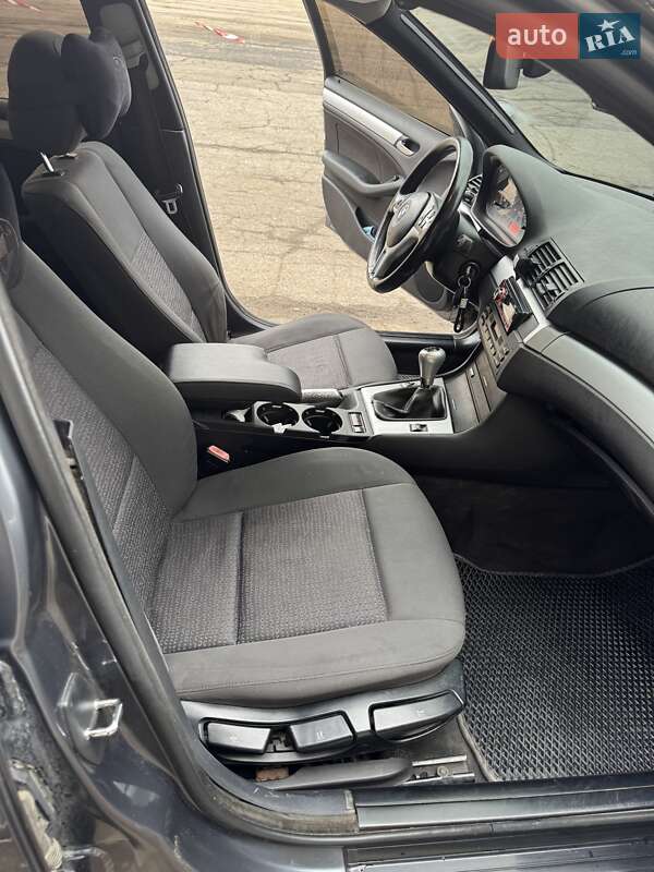 Седан BMW 3 Series 2001 в Тернополе