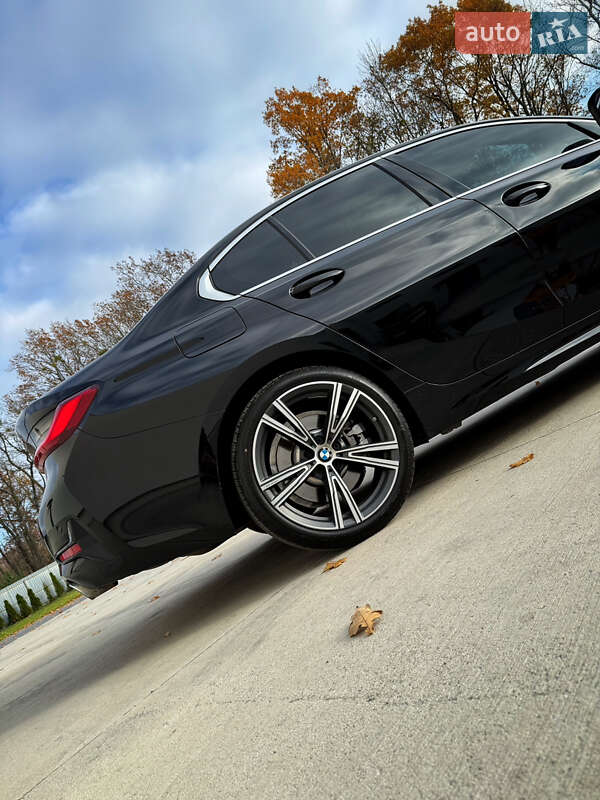 Седан BMW 3 Series 2021 в Луцьку