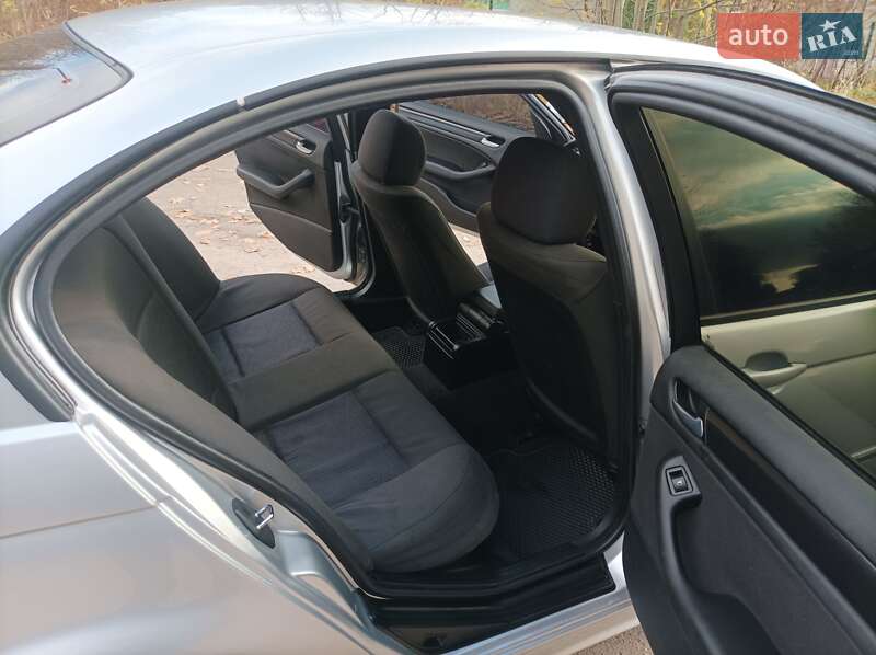 Седан BMW 3 Series 2003 в Львове фото 18 Седан BMW 3 Series 2003 в Львове